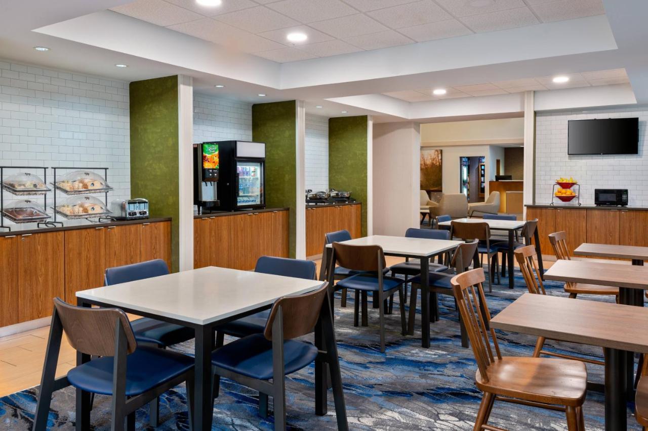 Fairfield Inn And Suites By Marriott Clearwater Exterior foto