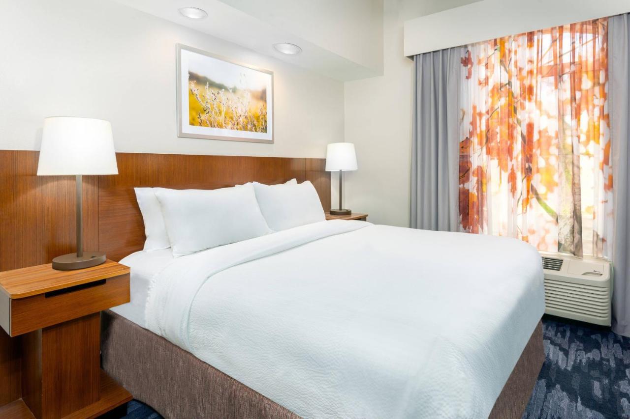 Fairfield Inn And Suites By Marriott Clearwater Exterior foto